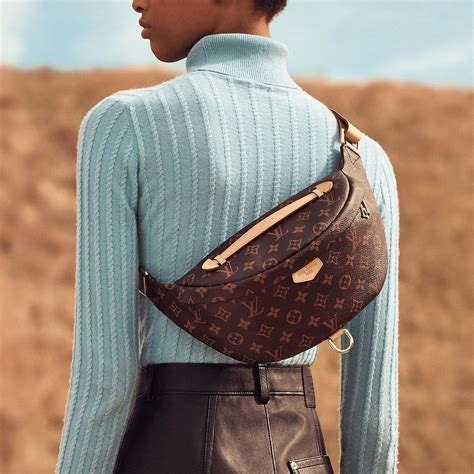 cross body fanny pack louis vuitton|Louis Vuitton crossbody bum bag.